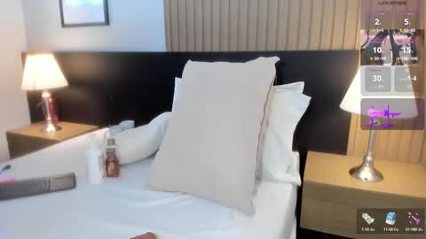 Snapshot of luna_sian chatting on 5, 11, 2025 luna_sian online show from 5, 11, 2025