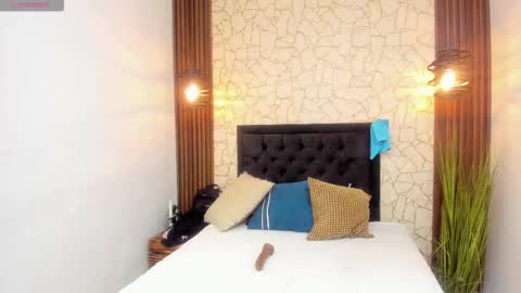 luna_smith20 online show from 17, 3, 2026