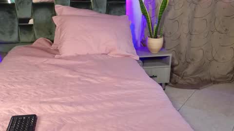 luna_sophya online show from 23, 10, 2025