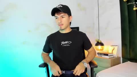 Luna Stanford online show from 16, 12, 2025