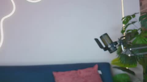 Snapshot of luna_valen chatting on 3, 6, 2026 luna_valen online show from 3, 6, 2026