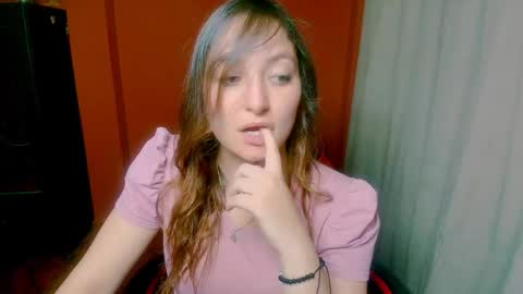 lunaa_m_ online show from 18, 1, 2026