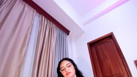Snapshot of lunaaspen chatting on 24, 9, 2025 Luna Aspen online show from 24, 9, 2025