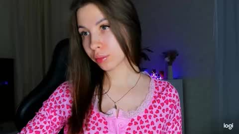 Snapshot of lunail chatting on 11, 2, 2026 lunail online show from 11, 2, 2026