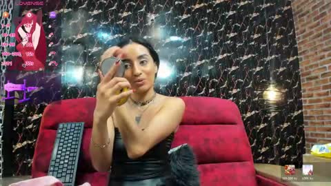 Snapshot of lunaixmoon_ chatting on 23, 5, 2026 Luna online show from 23, 5, 2026
