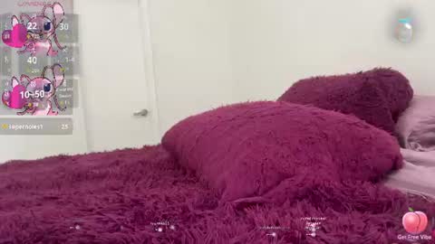 Snapshot of lunaloopzz chatting on 17, 6, 2026 lunaloopzz online show from 17, 6, 2026