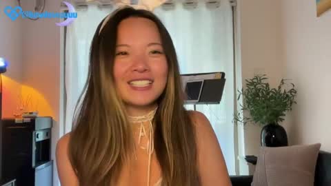 Luna online show from 22, 4, 2026