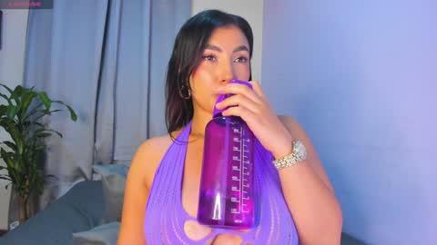 Snapshot of lunamontiel_ chatting on 5, 12, 2024 Luna online show from 5, 12, 2024