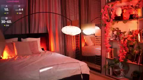 Luna  next streams Mon Fri Sat Sun 8pm-5am gmt0 online show from 3, 10, 2025