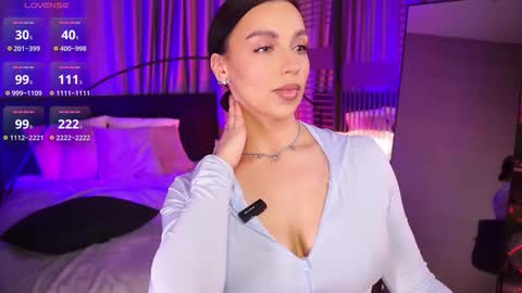 Luna  next streams Mon Fri Sat Sun 8pm-5am gmt0 online show from 16, 12, 2025