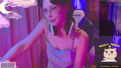 Luna online show from 27, 10, 2025