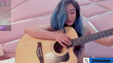Snapshot of lunapagee chatting on 18, 1, 2025 Luna Page online show from 18, 1, 2025