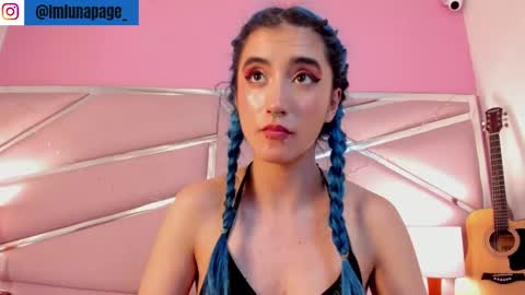 Snapshot of lunapagee chatting on 3, 3, 2025 Luna Page online show from 3, 3, 2025