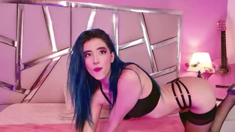 Snapshot of lunapagee chatting on 6, 10, 2025 Luna Page online show from 6, 10, 2025