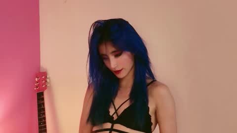 Snapshot of lunapagee chatting on 13, 10, 2025 Luna Page online show from 13, 10, 2025