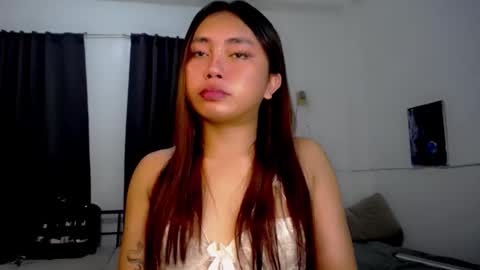Snapshot of lunapinay chatting on 29, 4, 2026 Luna online show from 29, 4, 2026