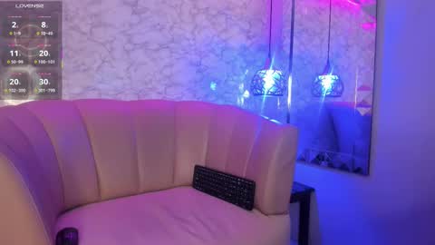 Luna online show from 22, 2, 2025