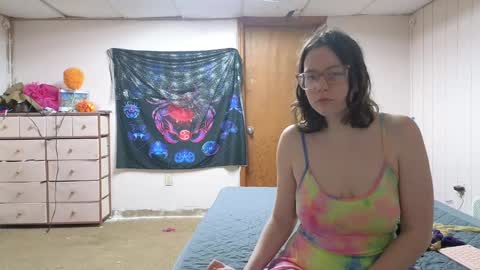 Snapshot of lunaquinn45 chatting on 7, 12, 2024 lunaquinn45 online show from 7, 12, 2024