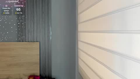 Luna  online show from 9, 1, 2026