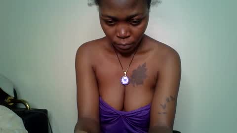 lunargoddess45 online show from 12, 1, 2026