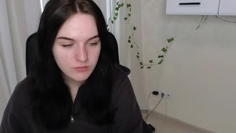 Snapshot of lunariaas chatting on 2, 4, 2026 Valeria online show from 2, 4, 2026