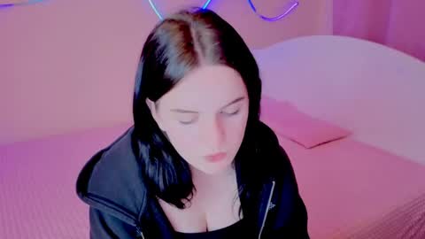Snapshot of lunariaas chatting on 15, 4, 2026 Valeria online show from 15, 4, 2026