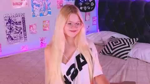lunariafox online show from 28, 7, 2026