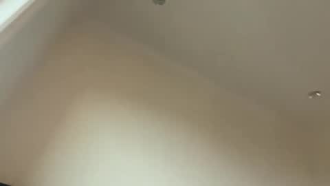 lunarose17 online show from 6, 1, 2026