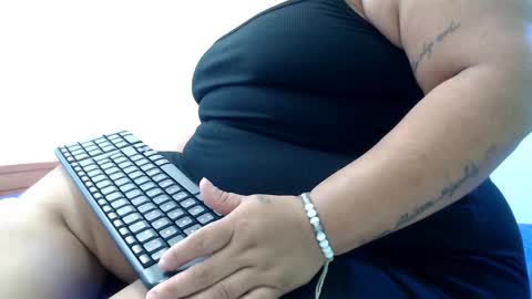 Snapshot of lunasexgirl69 chatting on 3, 2, 2026 luna online show from 3, 2, 2026