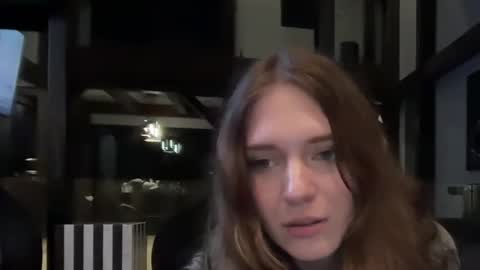 Snapshot of lunasnows chatting on 4, 3, 2026 lunasnow online show from 4, 3, 2026