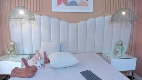 Luna online show from 11, 3, 2026