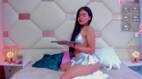 Snapshot of lunatoledo chatting on 20, 9, 2025 Luna Toledo online show from 20, 9, 2025