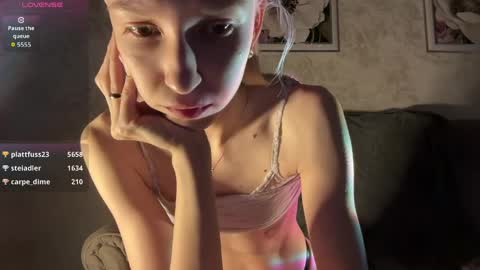 Luna online show from 6, 6, 2026