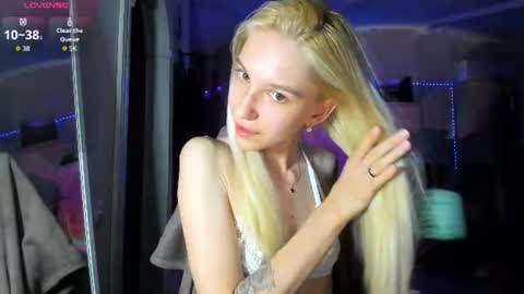 Luna online show from 10, 7, 2026