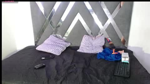 Luna online show from 6, 3, 2025