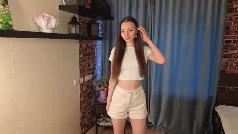 Snapshot of lunawisp chatting on 20, 2, 2026 Kira online show from 20, 2, 2026