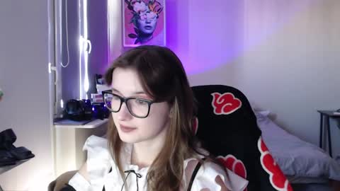 LunaXcherry online show from 28, 5, 2026