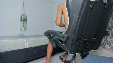 lunay_bigcock420 online show from 25, 11, 2025