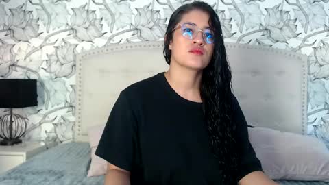 Luna and Kian online show from 21, 5, 2026