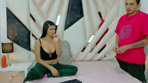 Snapshot of lunaysebastian chatting on 27, 6, 2026 Luna y Sebastian online show from 27, 6, 2026