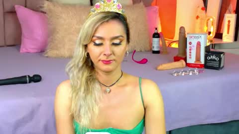 lunitadiva online show from 15, 1, 2026