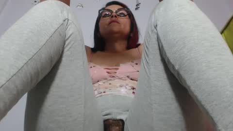 Luna Tamara online show from 24, 2, 2025