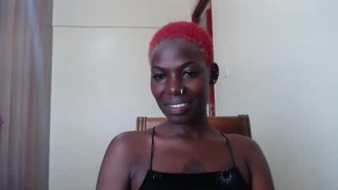 Snapshot of luo_queen chatting on 5, 6, 2026 luo_queen online show from 5, 6, 2026