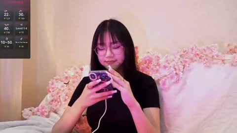 Snapshot of lupefaulker chatting on 19, 6, 2026 Roxie online show from 19, 6, 2026