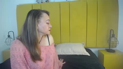 Snapshot of lupita223 chatting on 3, 1, 2025 Lupita223 online show from 3, 1, 2025