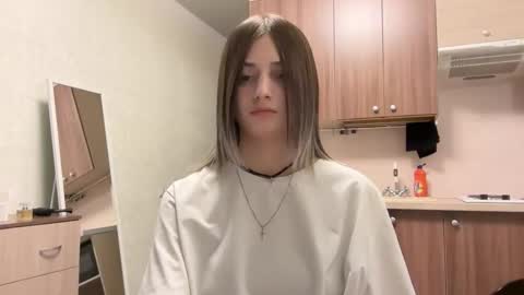 Snapshot of lurlineoline chatting on 1, 11, 2025 May online show from 1, 11, 2025