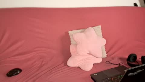 Snapshot of luros_modasy chatting on 10, 1, 2025 Luros Modasy online show from 10, 1, 2025