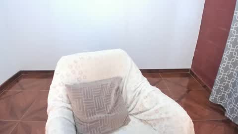 PAULINA online show from 4, 1, 2025