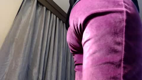 Snapshot of lusciouslibra82 chatting on 17, 2, 2025 .Clarissa. Follow me on Instagram miss buns online show from 17, 2, 2025