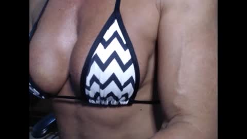 Snapshot of lusexyhot chatting on 31, 1, 2025 lusexyhot online show from 31, 1, 2025